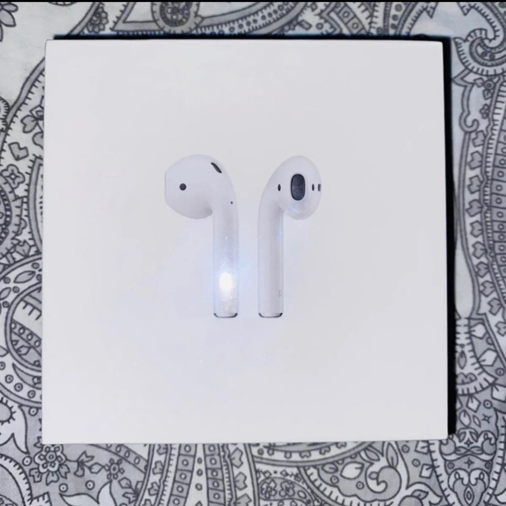 Apple AirPods 2